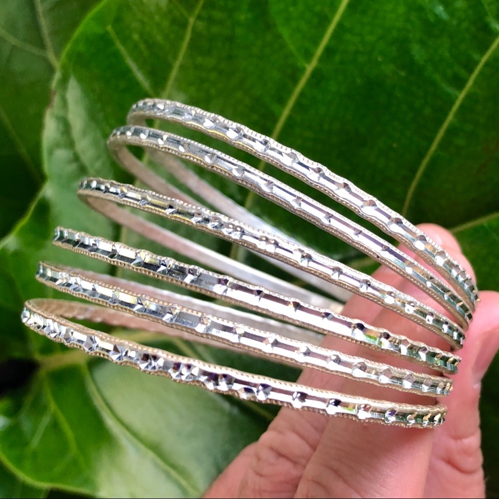 Vintage Bangle Set: 6 Stacking Bangles - image 3